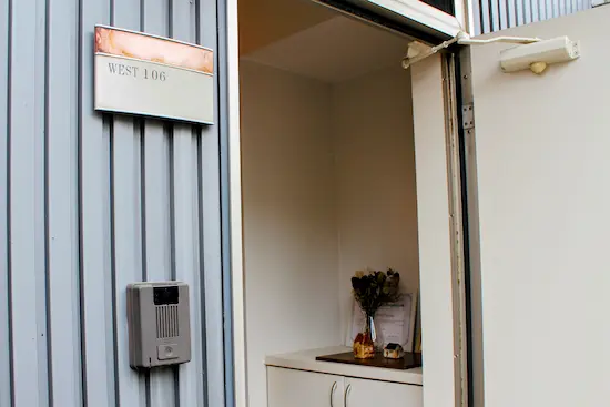 Erz（エルツ）の玄関の様子